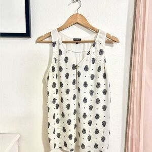 Express Monochrome Sleeveless Blouse